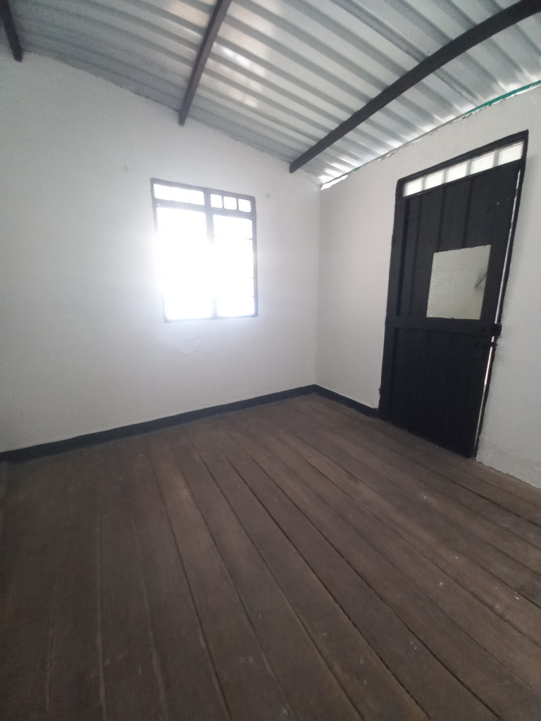 Local En Arriendo - Cra Entre 1 Y 2 Calle 13  Local Piso 2 Centro, Ibagué