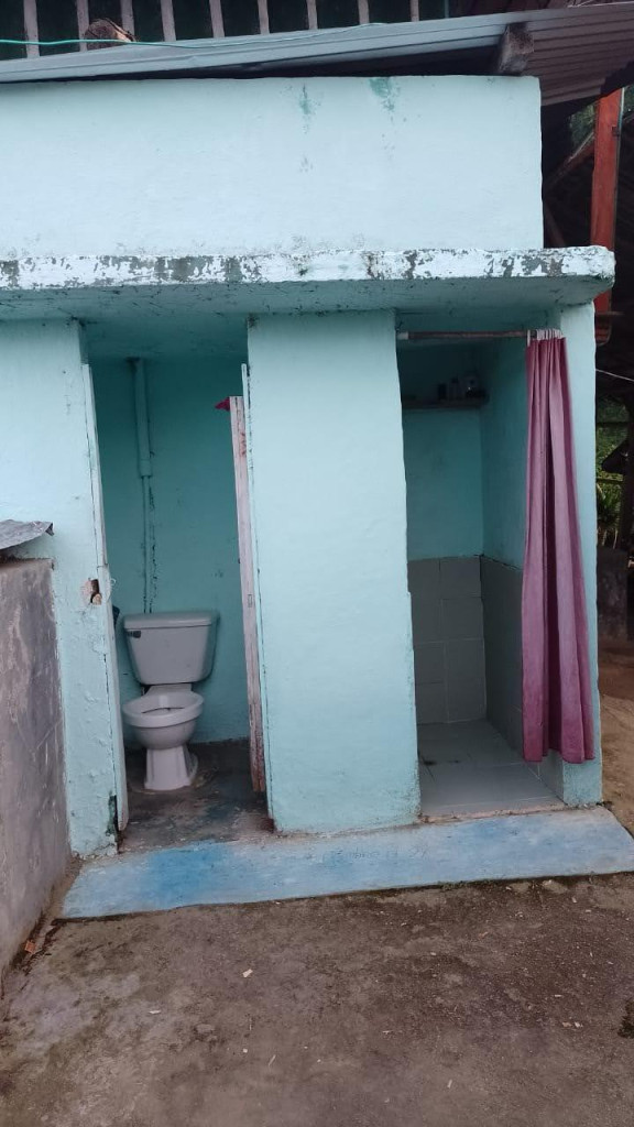 Finca En Venta - Vereda La Palmita, Róvira