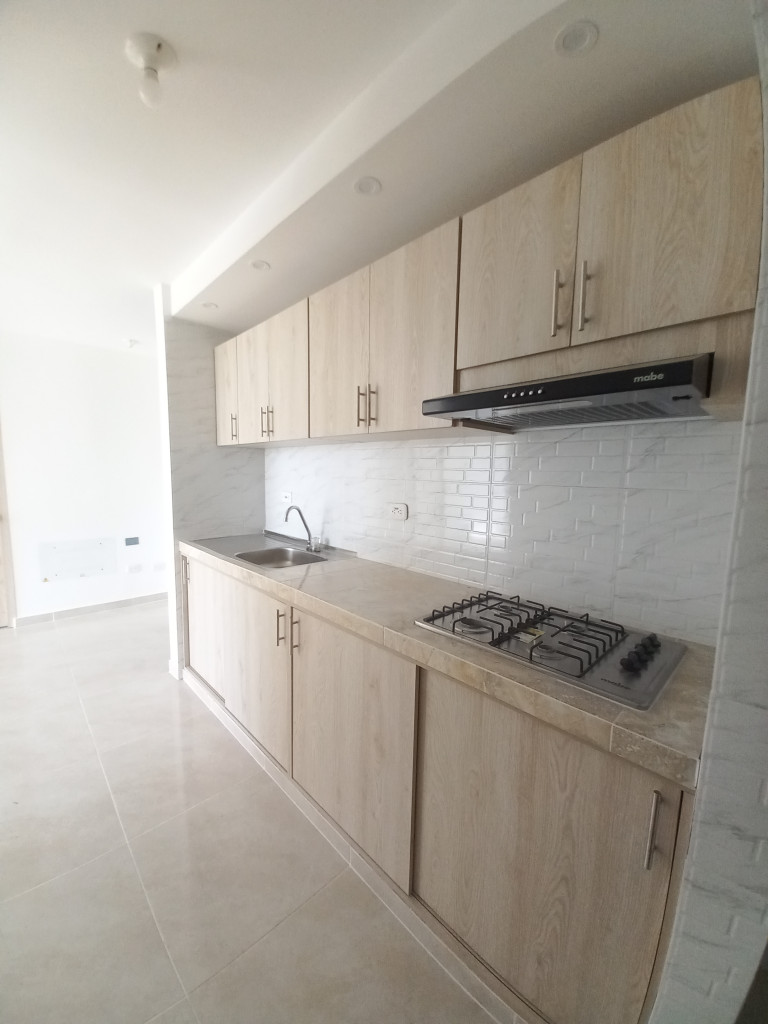Apartamento En Arriendo - Conjunto Residencial Frontino Piso 8, Ibagué