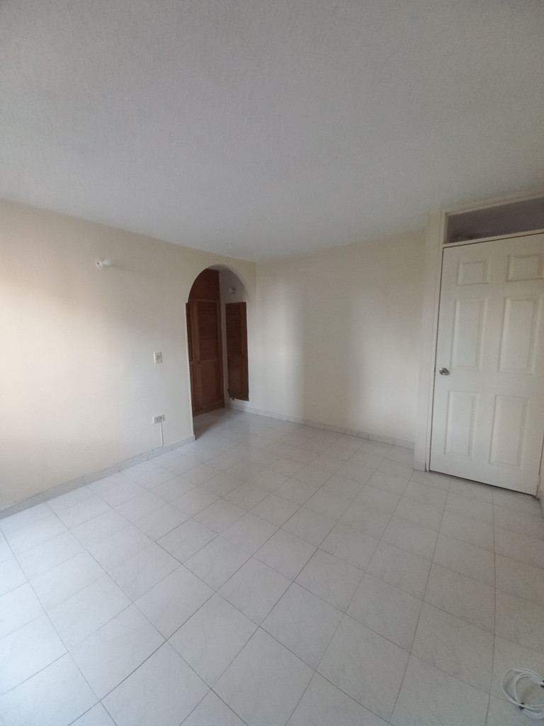 Apartamento En Arriendo - C.r Prados Del  Norte Piso 2 Sin Ascesor, Ibagué