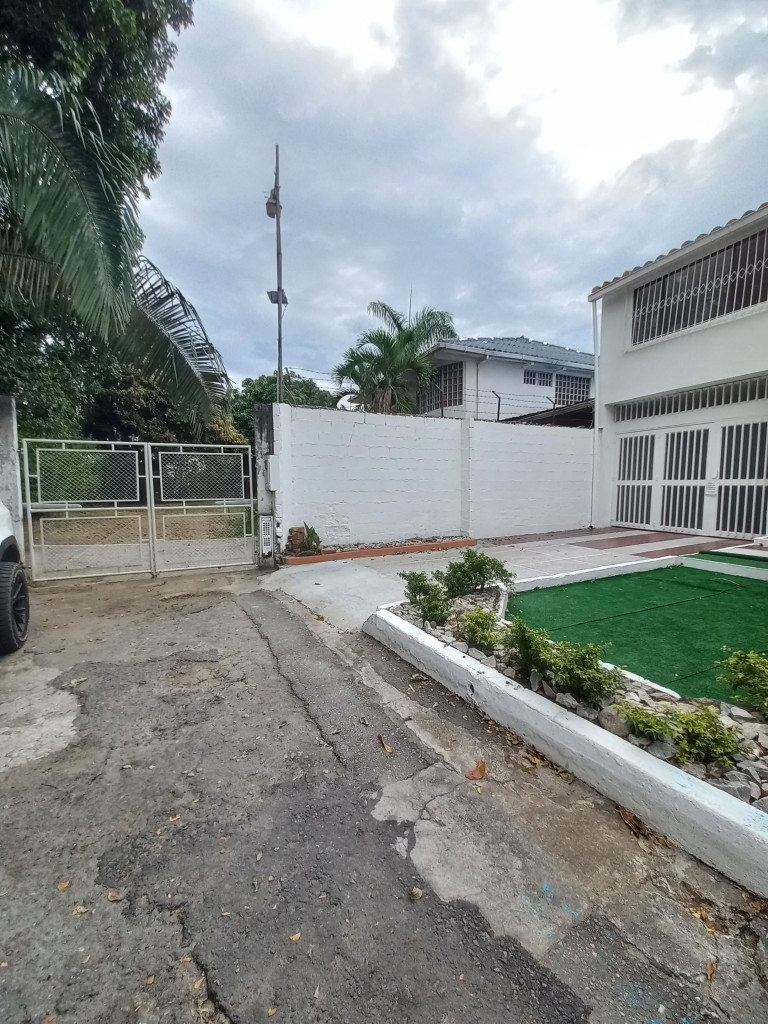 APARTAMENTO en ARRIENDO en CASA VILLA DEL PILAR — 2