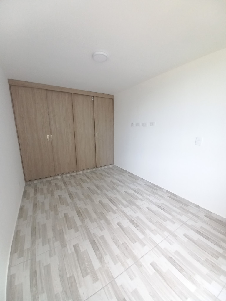 Apartamento En Arriendo - C.r  Siena Santa Cruz Piso 2 Sin Asensor, Ibagué