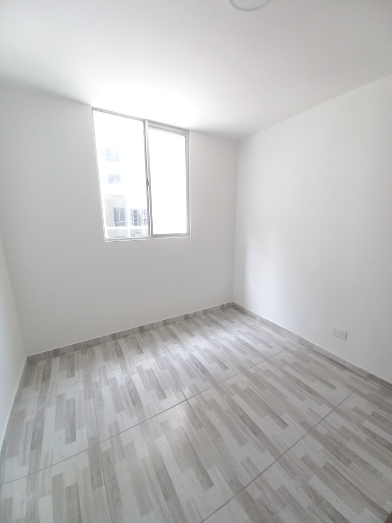 Apartamento En Arriendo - C.r  Siena Santa Cruz Piso 2 Sin Asensor, Ibagué