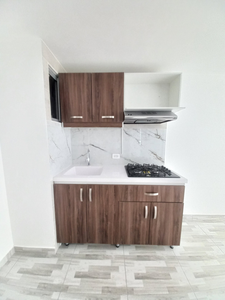 Apartamento En Arriendo - C.r  Siena Santa Cruz Piso 2 Sin Asensor, Ibagué