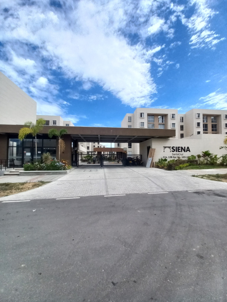 APARTAMENTO en ARRIENDO en C.R  SIENA SANTA CRUZ PISO 2 SIN ASENSOR — 2