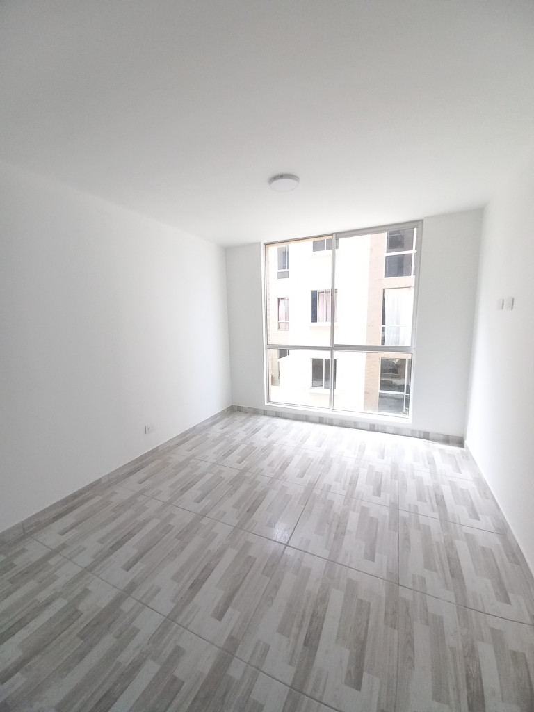 Apartamento En Arriendo - C.r  Siena Santa Cruz Piso 2 Sin Asensor, Ibagué