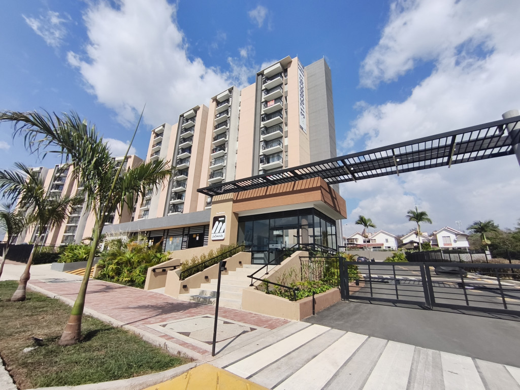 APARTAMENTO en ARRIENDO en ENTREMONTES (SECTOR LA QUERENCIA) PISO 4