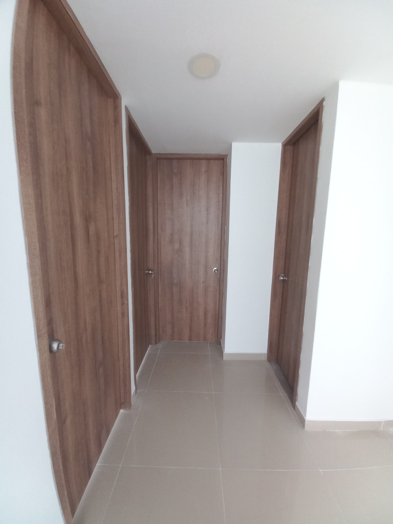 Apartamento En Arriendo - Edificio Baviera Piso 7 Con Ascensor, Ibagué