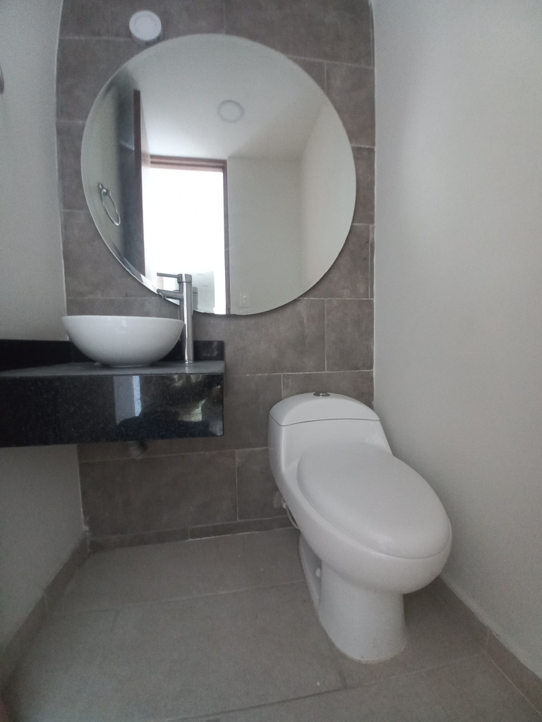 Apartamento En Arriendo - Edificio Baviera Piso 7 Con Ascensor, Ibagué