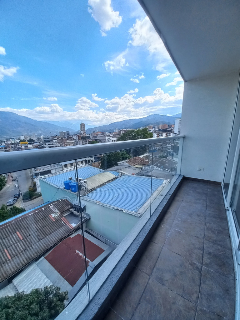 Apartamento En Arriendo - Edificio Baviera Piso 7 Con Ascensor, Ibagué