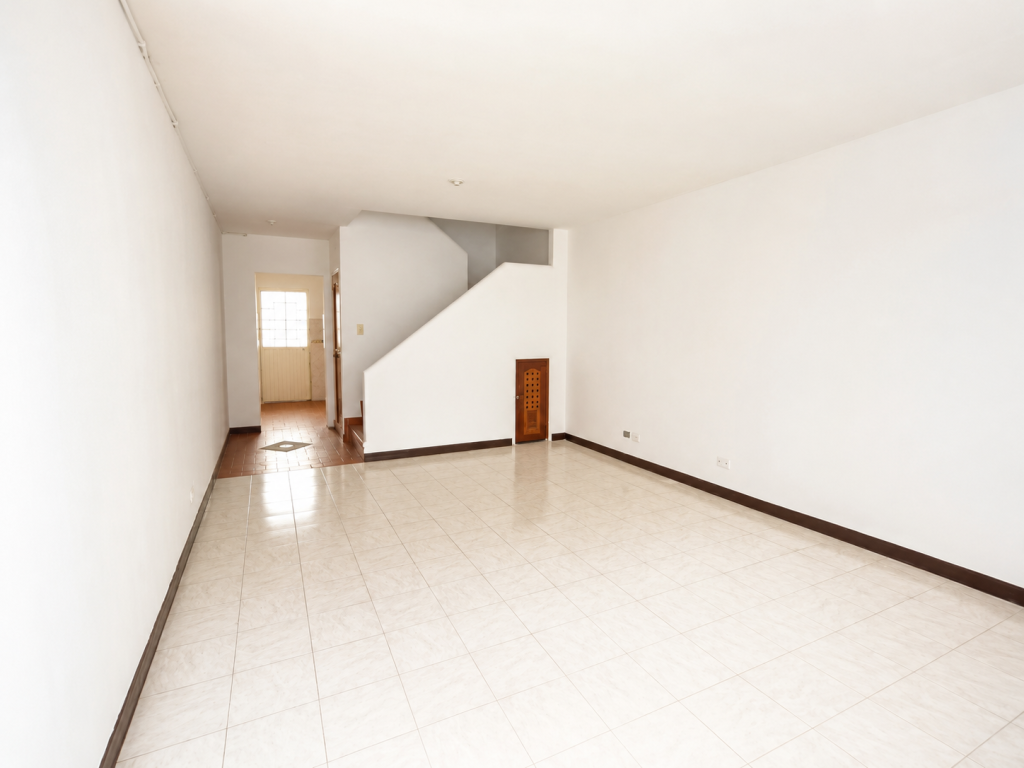 CASA en VENTA en URBANIZACION SANTA CLARA — 3