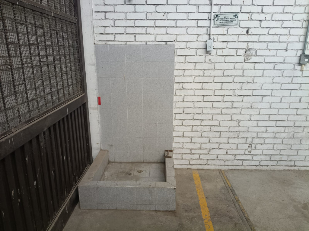 BODEGA en ARRIENDO en BELALCAZAR — 3