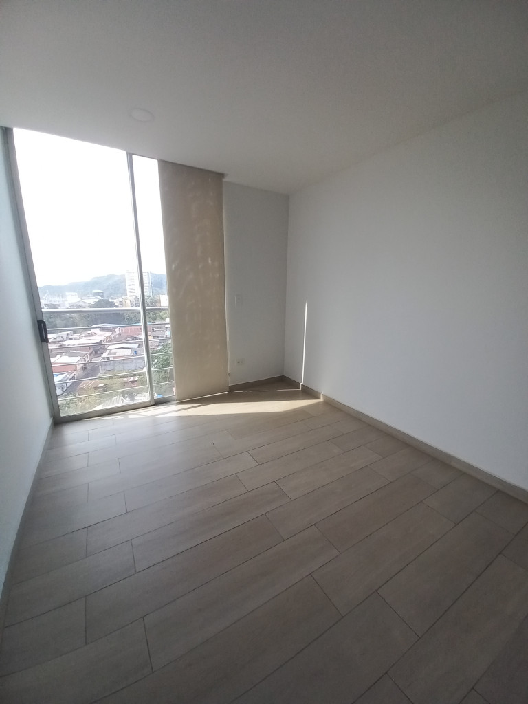 Apartamento En Venta - C.r Ladera Piedra Pintada Piso 8, Ibagué