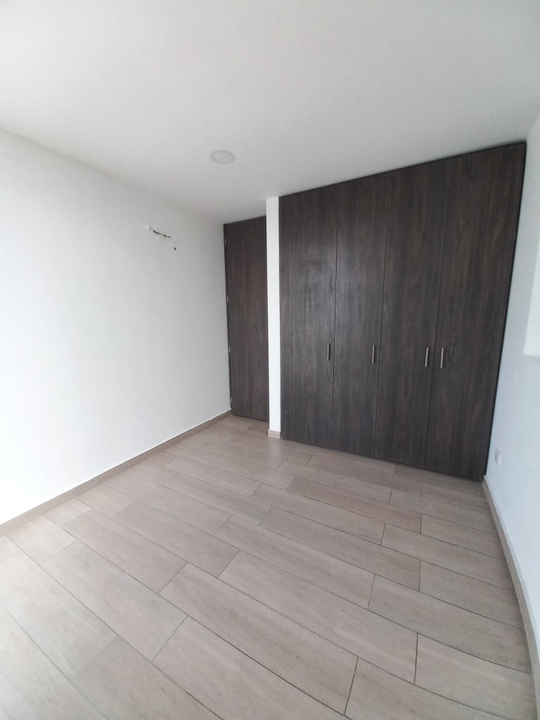 Apartamento En Venta - C.r Ladera Piedra Pintada Piso 8, Ibagué