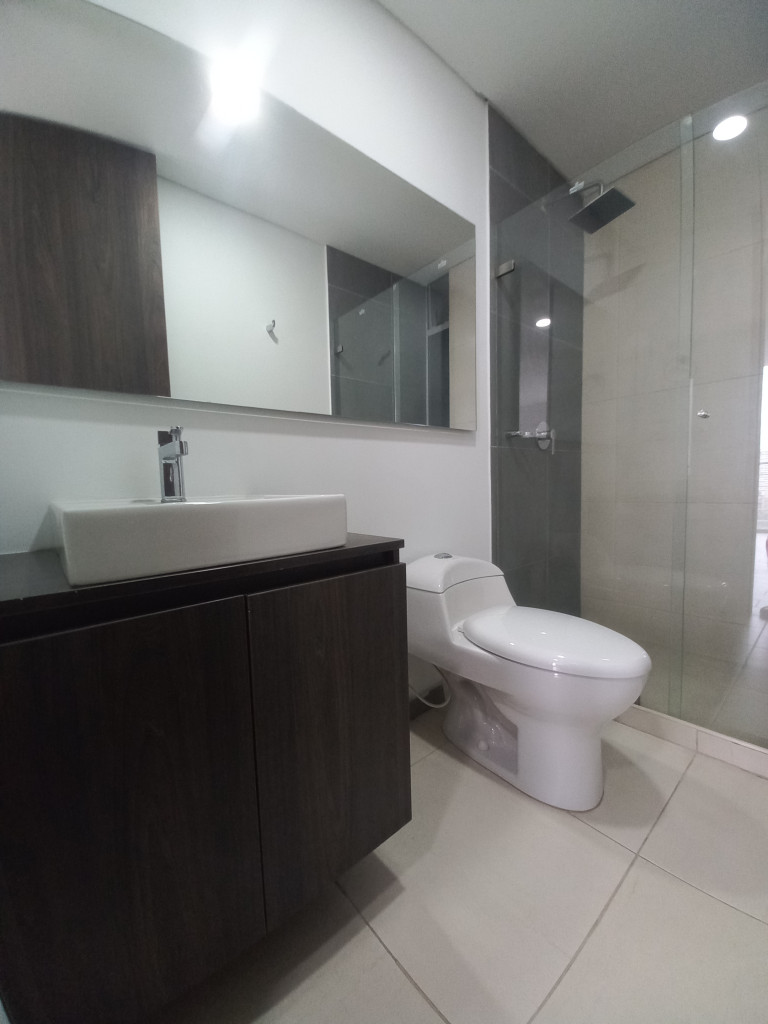 Apartamento En Venta - C.r Ladera Piedra Pintada Piso 8, Ibagué