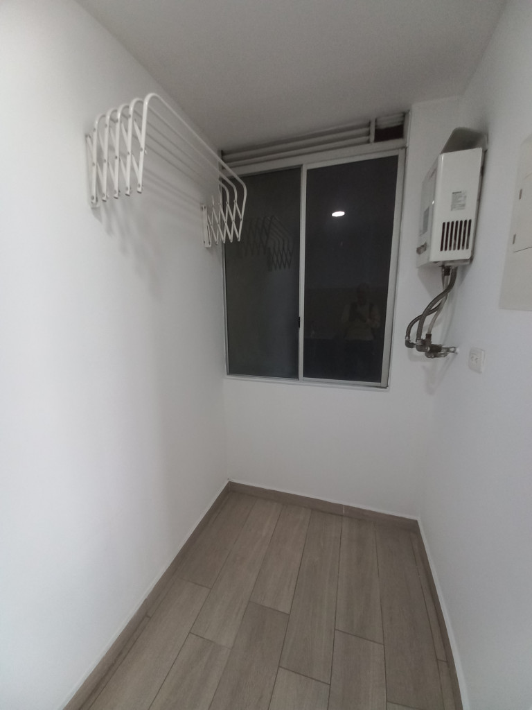 Apartamento En Venta - C.r Ladera Piedra Pintada Piso 8, Ibagué
