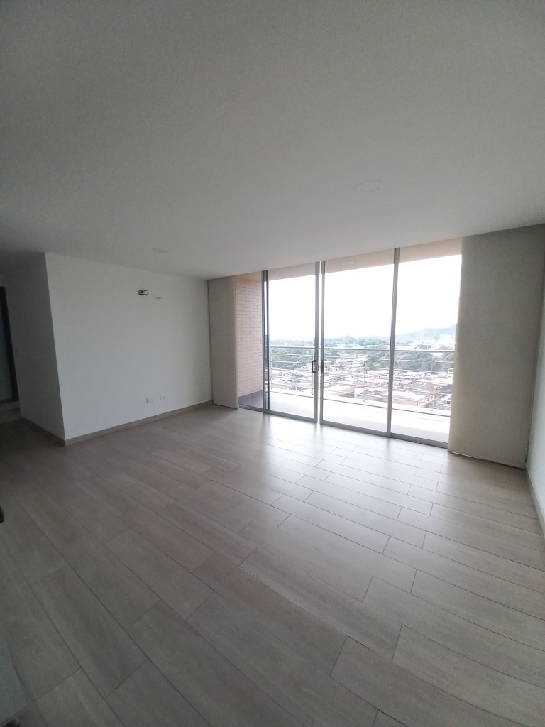 Apartamento En Venta - C.r Ladera Piedra Pintada Piso 8, Ibagué