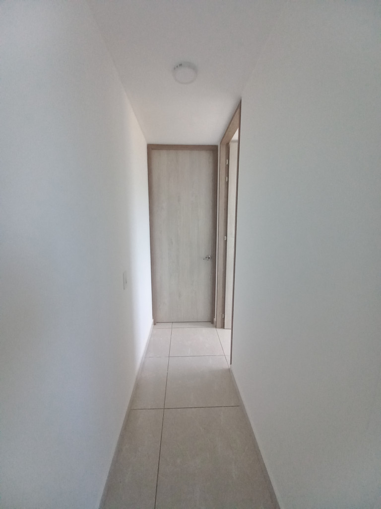Apartamento En Arriendo - C.r Torreon De Varsovia  Piso 15, Ibagué