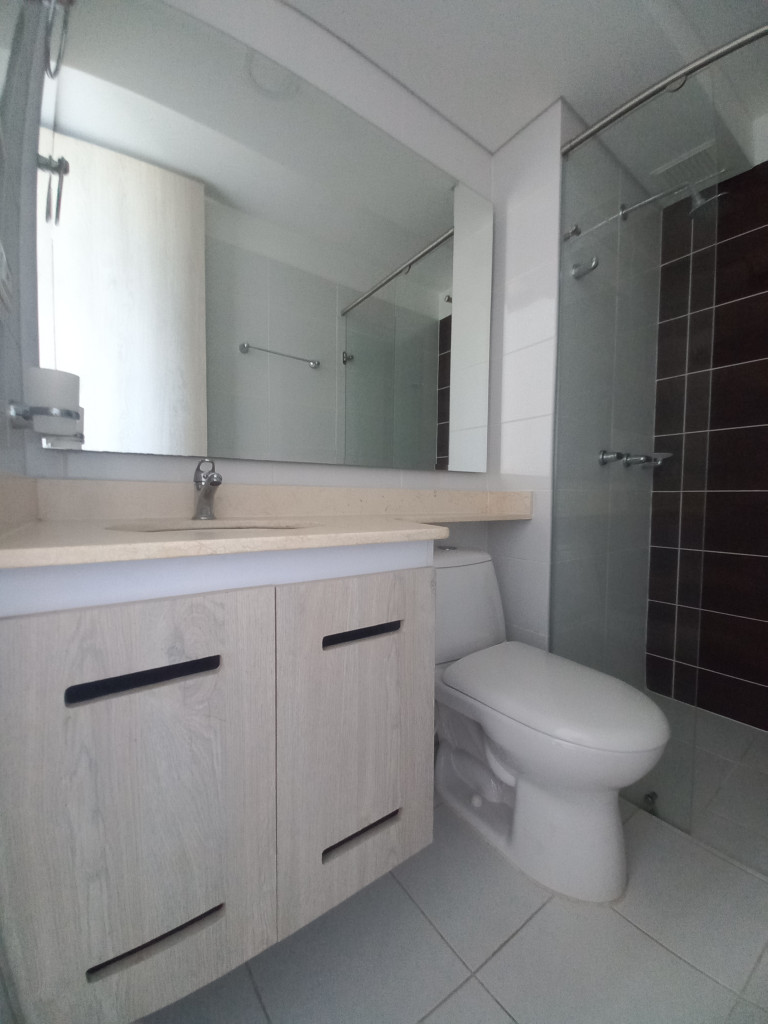 Apartamento En Arriendo - C.r Torreon De Varsovia  Piso 15, Ibagué