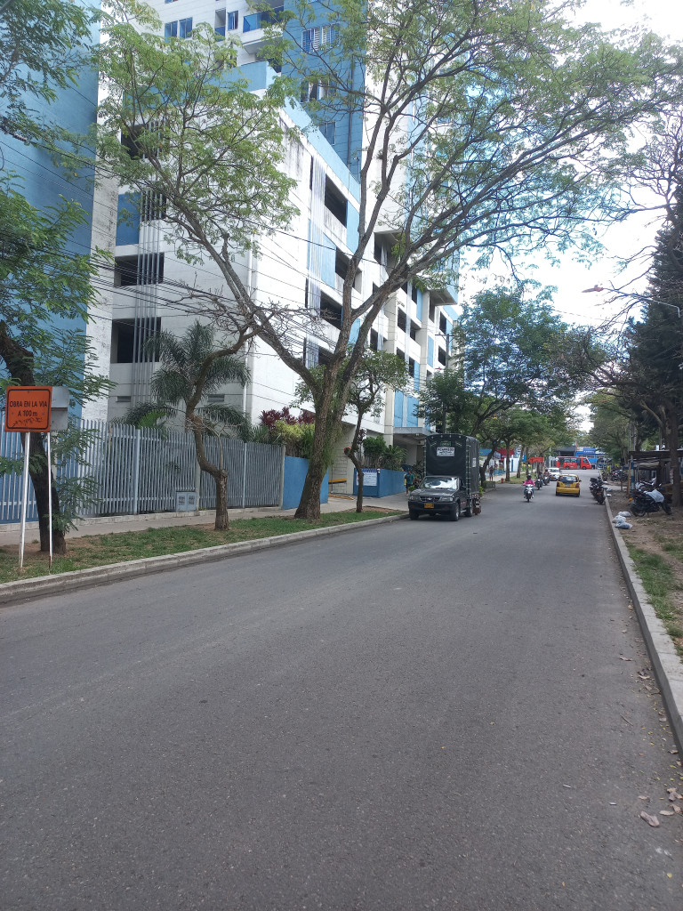 APARTAMENTO en ARRIENDO en C.R TORREON DE VARSOVIA PISO 15