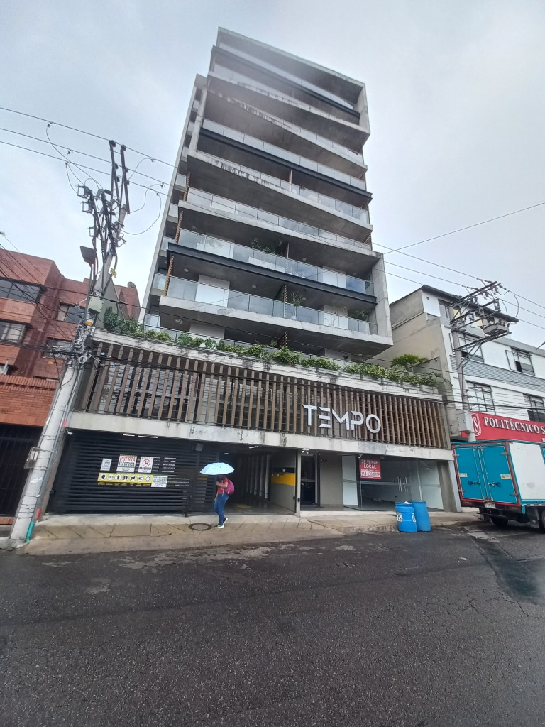 APARTAMENTO en ARRIENDO/VENTA en EDIFICIO TEMPO DE LA POLA PISO 6 — 2