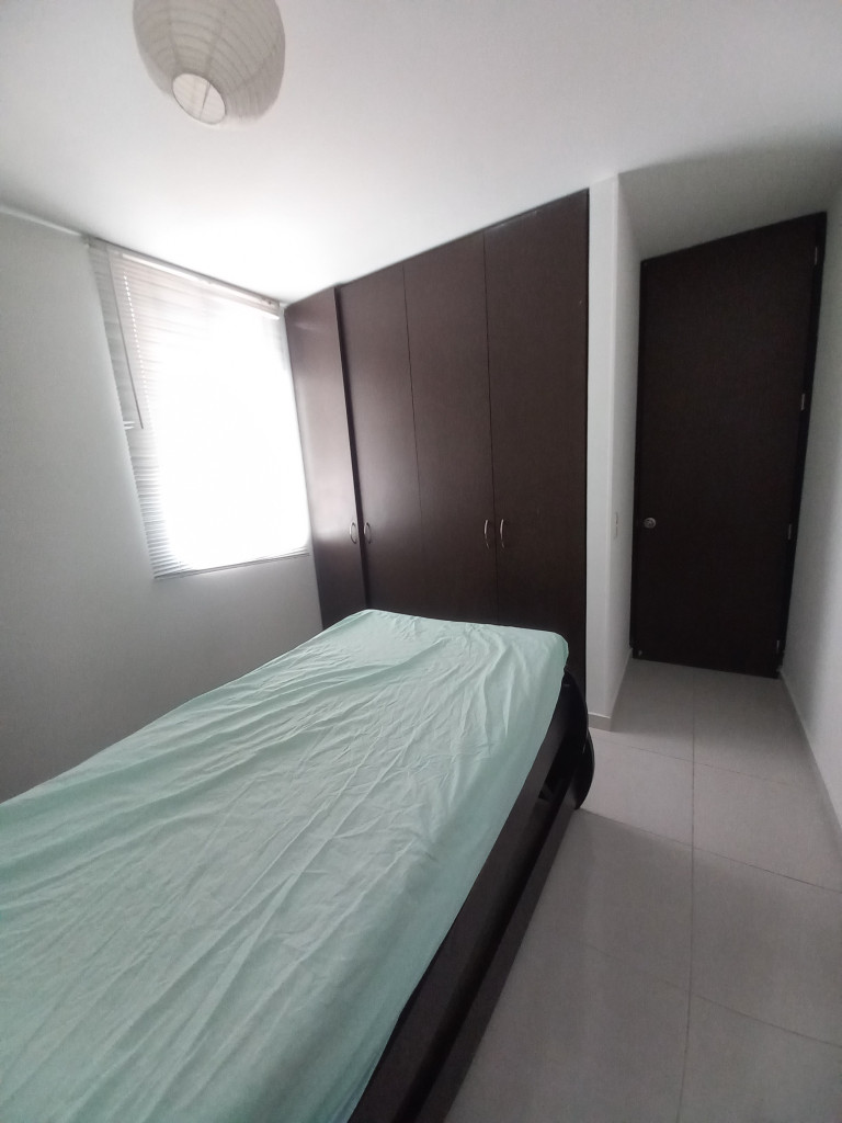 Apartamento En Venta - C.r San Remo  Piso 4 Sin Ascensor, Ibagué