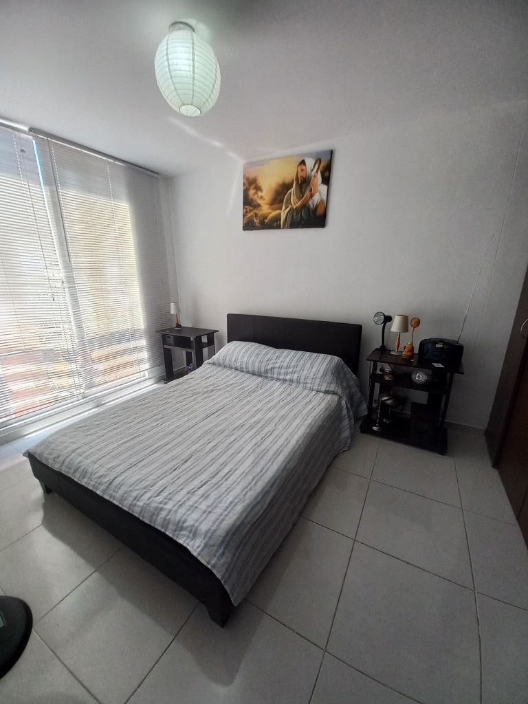 Apartamento En Venta - C.r San Remo  Piso 4 Sin Ascensor, Ibagué