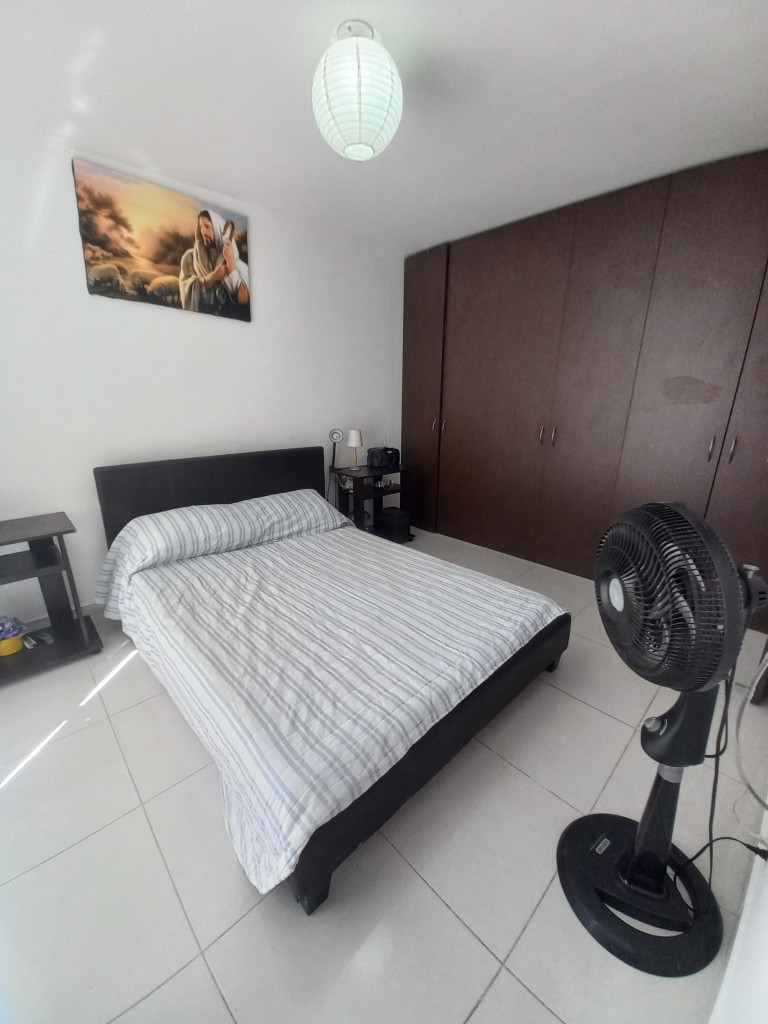 Apartamento En Venta - C.r San Remo  Piso 4 Sin Ascensor, Ibagué