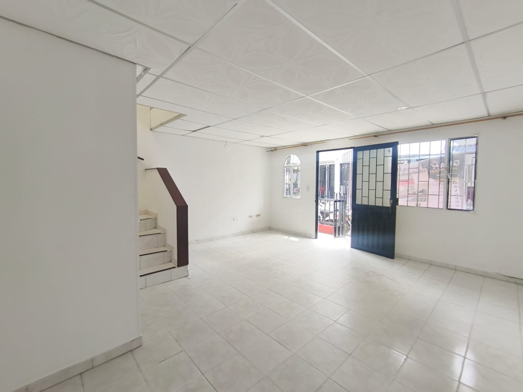 CASA en VENTA en CONJUNTO MULTIFAMILIAR ALTOS DE FUSAGASUGA — 2