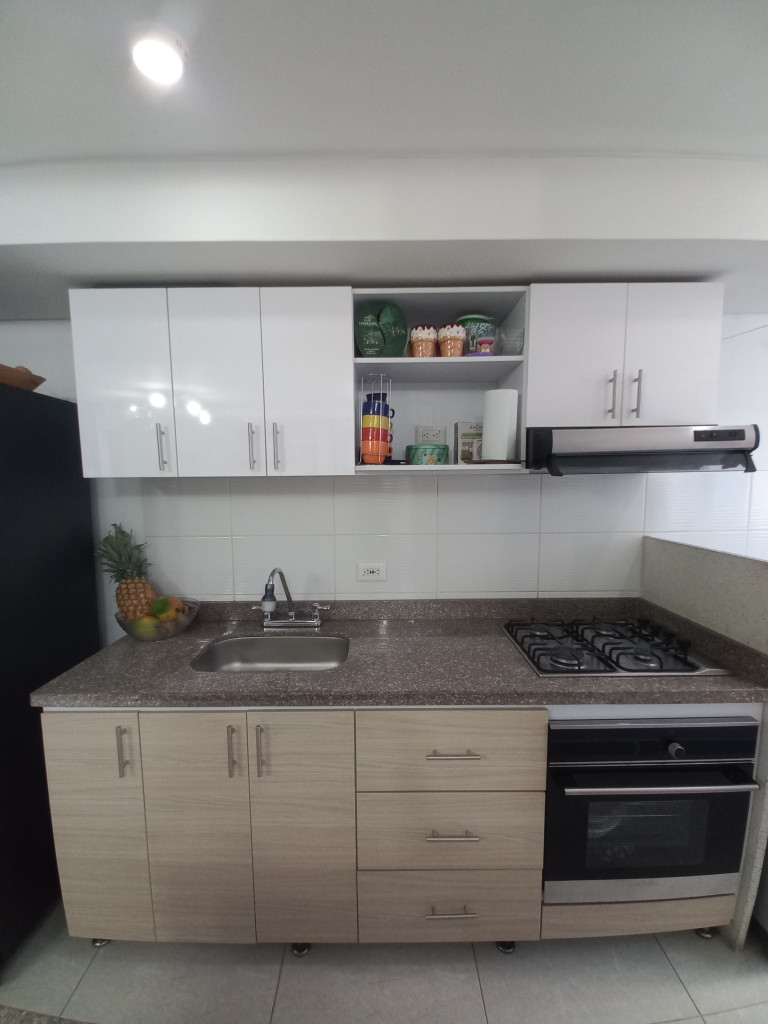 Apartamento En Venta - C.r Torreon De Varsovia Piso 6, Ibagué