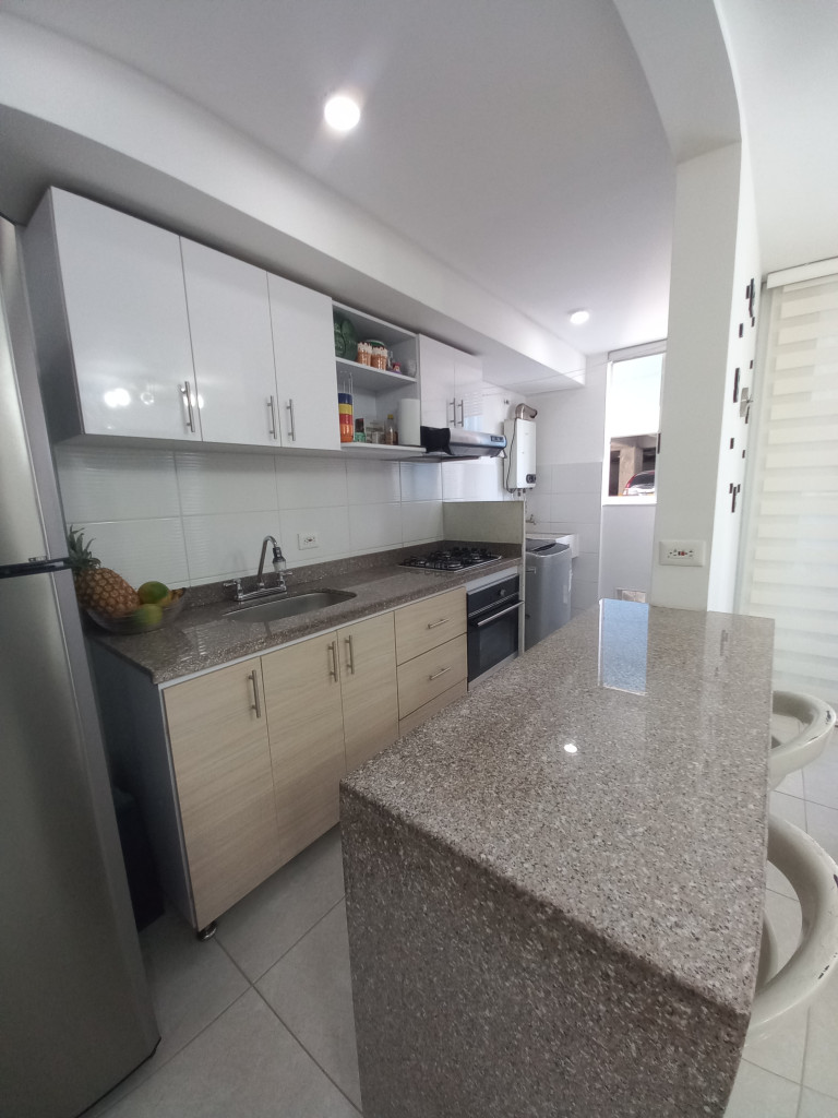 Apartamento En Venta - C.r Torreon De Varsovia Piso 6, Ibagué