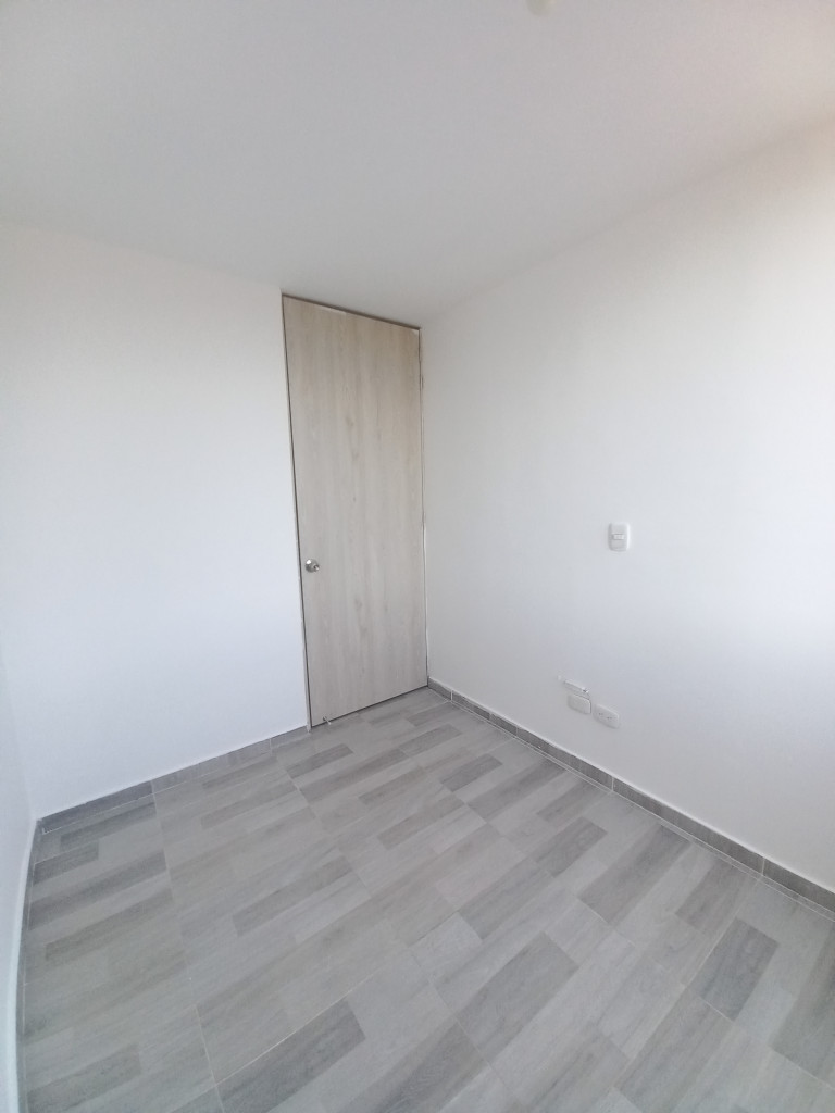 Apartamento En Venta - C.r Alminar Mauritania Piso 11, Ibagué