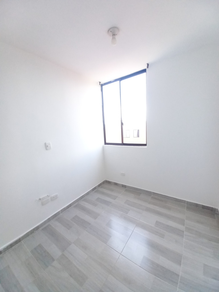Apartamento En Venta - C.r Alminar Mauritania Piso 11, Ibagué