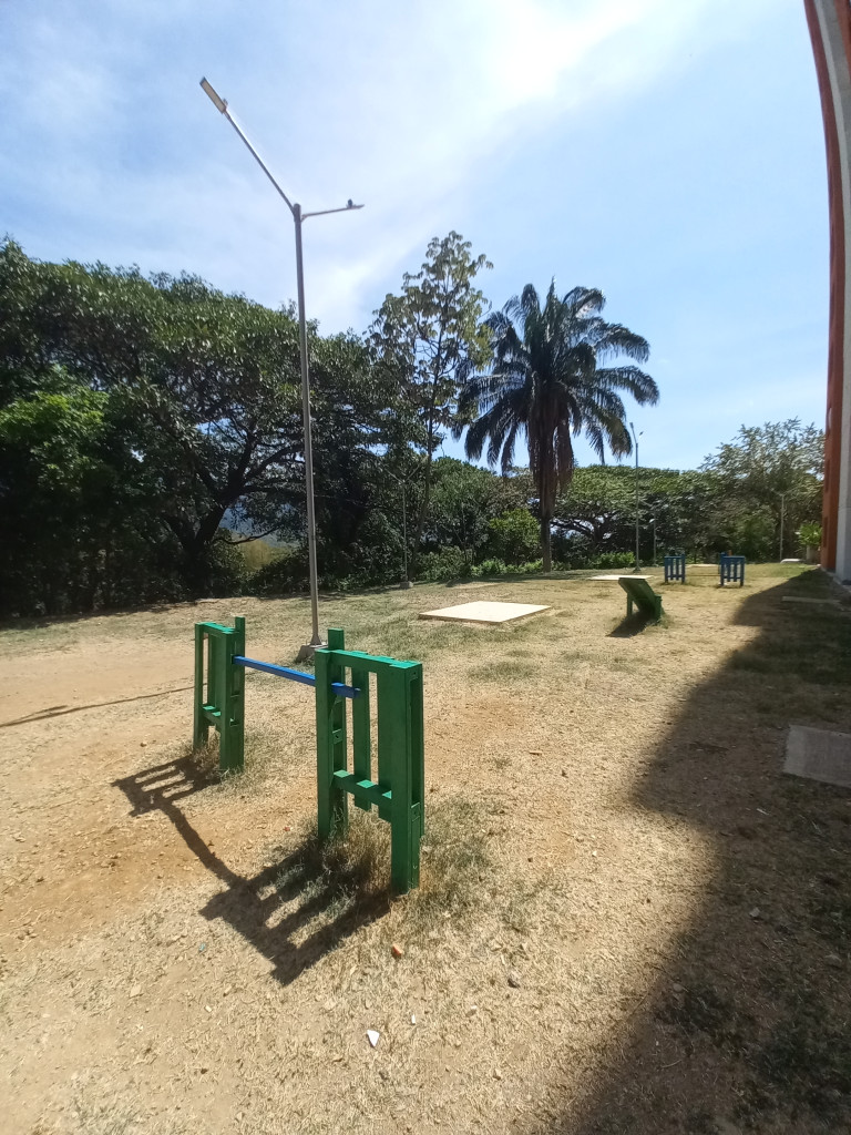Apartamento En Venta - C.r Alminar Mauritania Piso 11, Ibagué