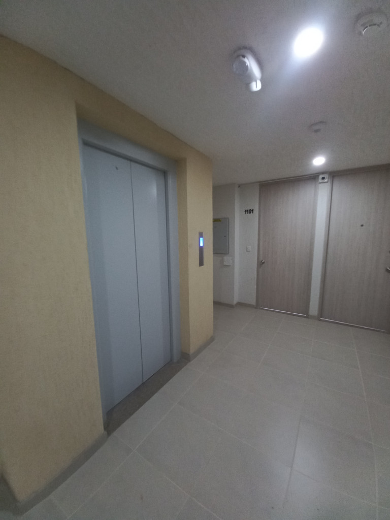 Apartamento En Venta - C.r Alminar Mauritania Piso 11, Ibagué