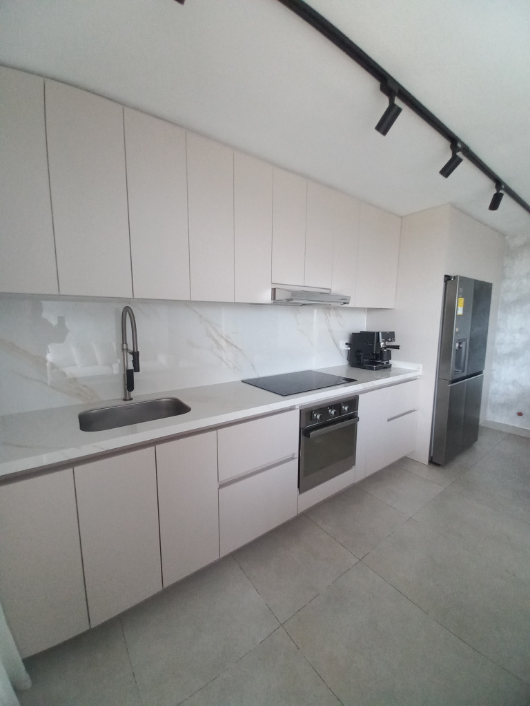 Apartamento En Venta - C.r Foret Piso 11, Ibagué