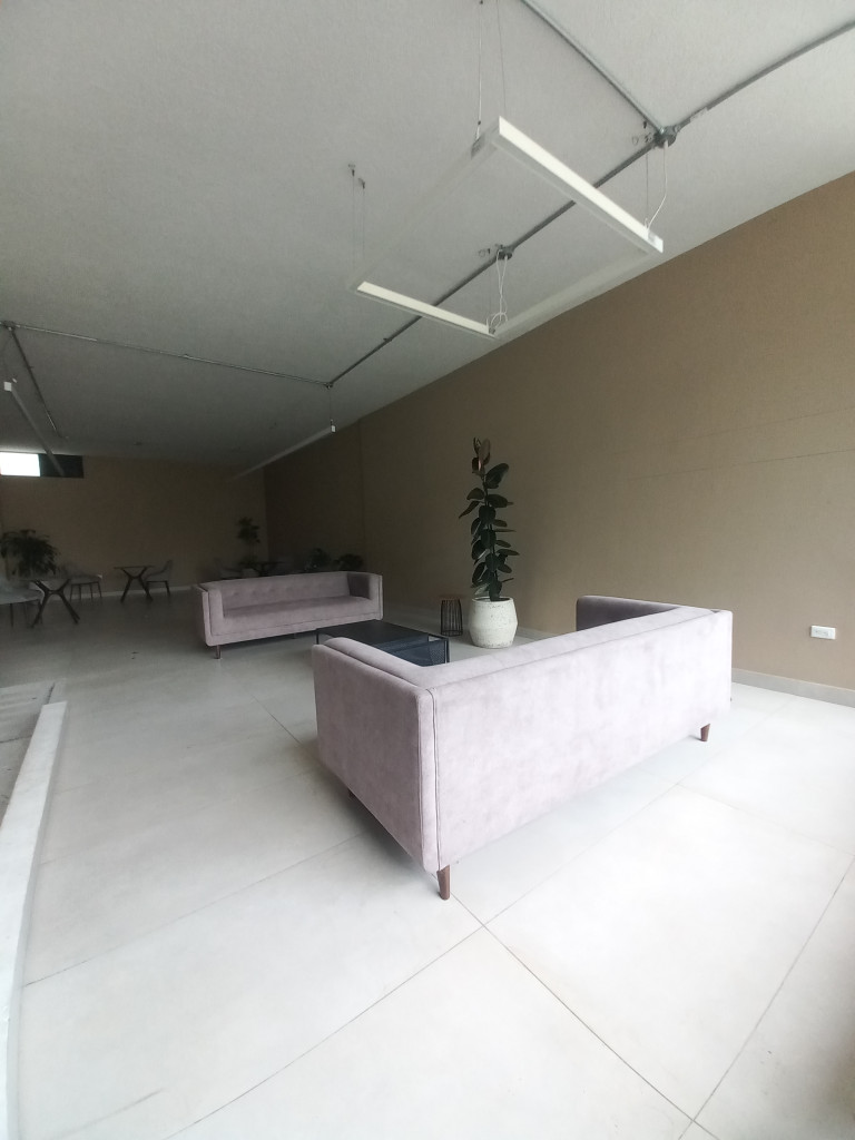 Apartamento En Venta - C.r Foret Piso 11, Ibagué