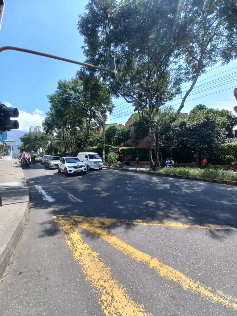 LOCAL en VENTA en C.C ACQUA PISO 1 — 3