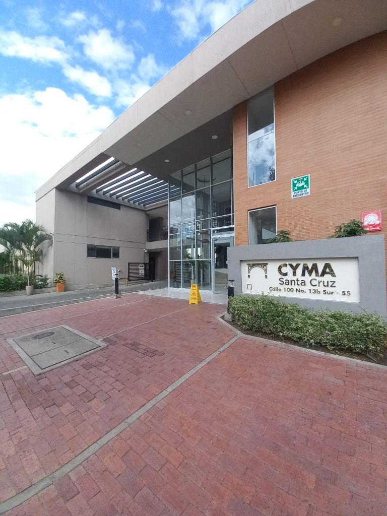 APARTAMENTO en VENTA en CYMA 1 PISO 5 SIN ASCENSOR — 3