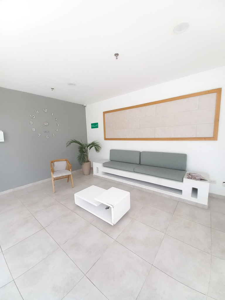 APARTAMENTO en VENTA en CYMA 1 PISO 5 SIN ASCENSOR — 5