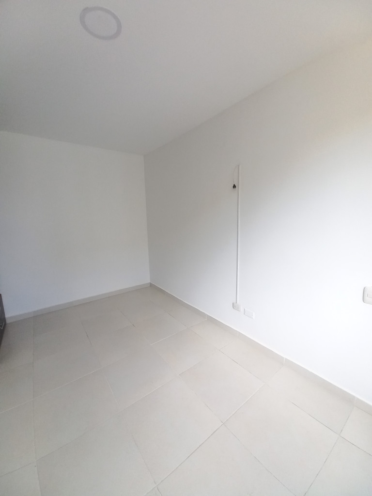 Apartamento En Venta - Cyma 1 Piso 5 Sin Ascensor, Ibagué