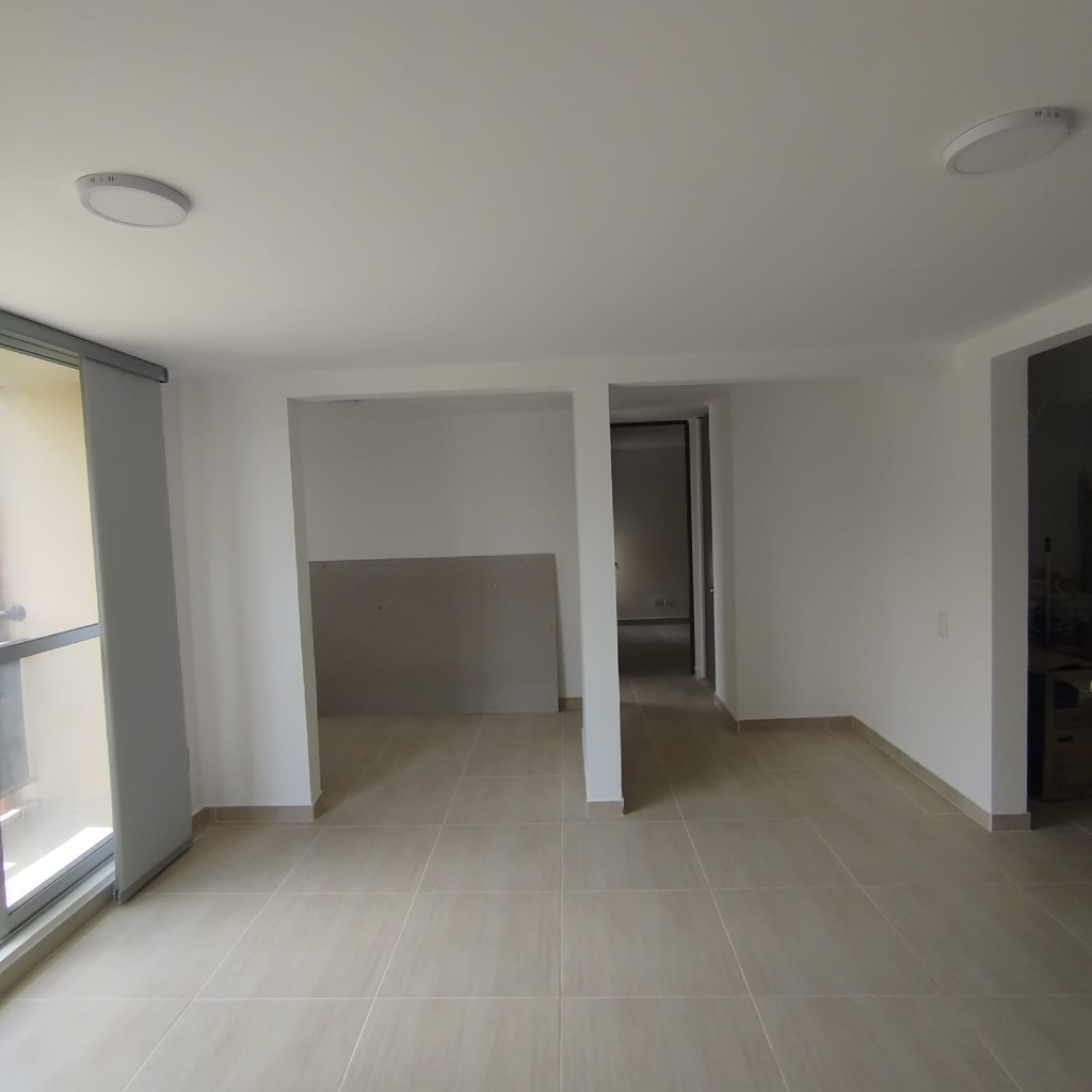 APARTAMENTO en VENTA en C.R VALLE LINDO PISO 4 — 3