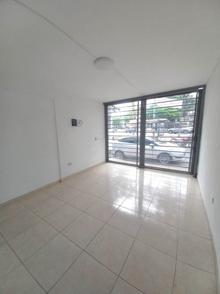 LOCAL en ARRIENDO en LOCAL PASEO DE SAN FRANCISCO PRIMER PISO — 5