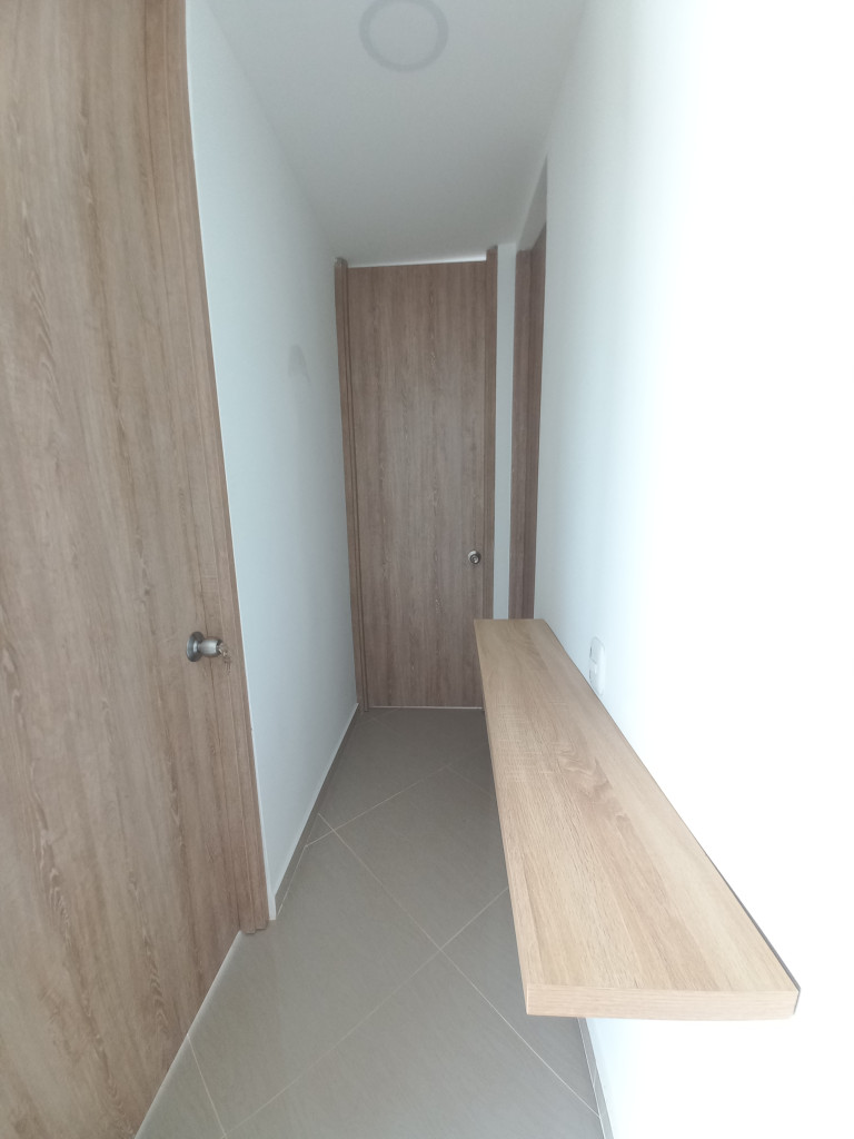 Apartamento En Arriendo - C.r Lyla Hacienda Santa Cruz Piso 5 Sin Ascensor, Ibagué