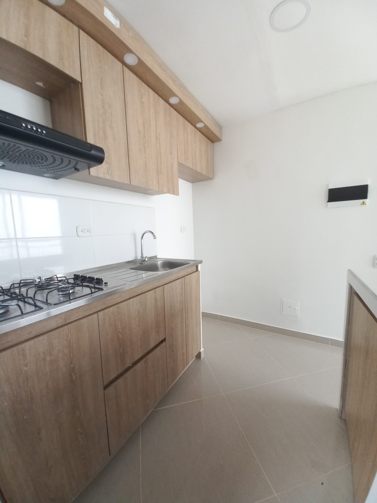 Apartamento En Arriendo - C.r Lyla Hacienda Santa Cruz Piso 5 Sin Ascensor, Ibagué