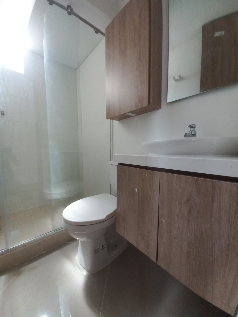 Apartamento En Arriendo - C.r Lyla Hacienda Santa Cruz Piso 5 Sin Ascensor, Ibagué