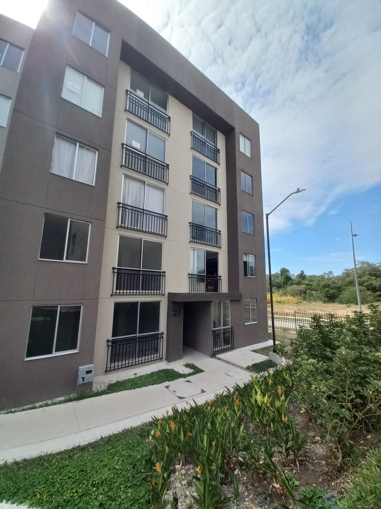 Apartamento En Arriendo - C.r Lyla Hacienda Santa Cruz Piso 5 Sin Ascensor, Ibagué