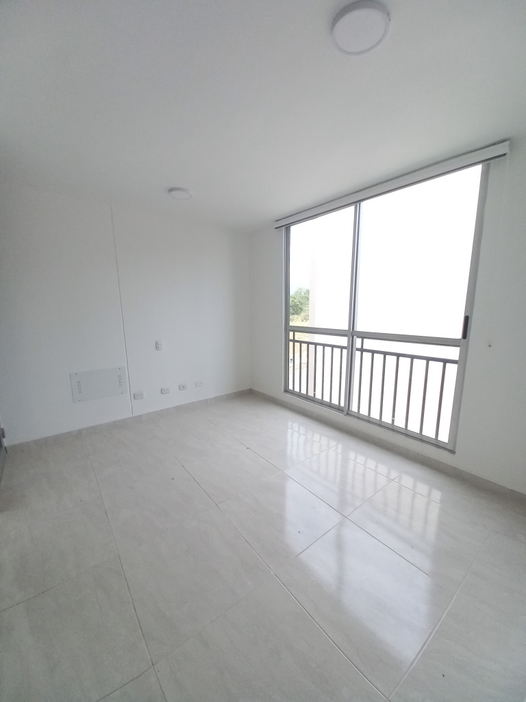 Apartamento En Arriendo - C.r Lyla Hacienda Santa Cruz Piso 4 Sin Ascensor, Ibagué