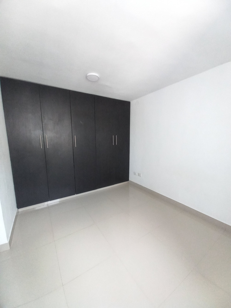 Apartamento En Arriendo - C.r Fortezza L Piso 11, Ibagué
