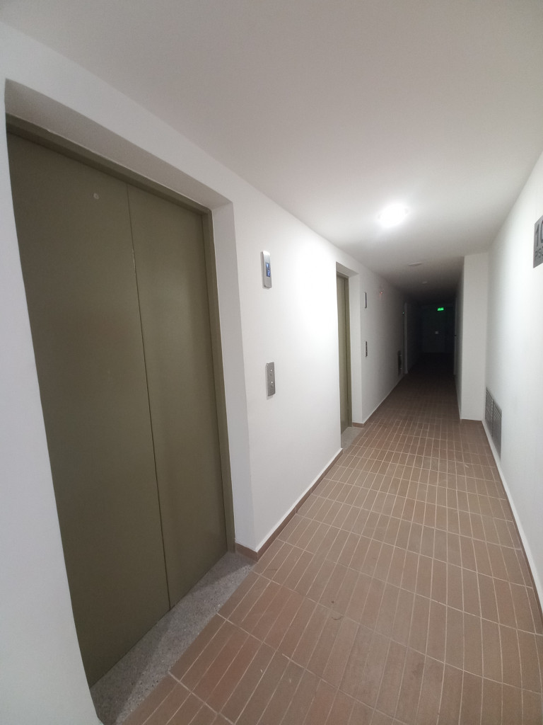 APARTAMENTO en ARRIENDO en C.R LIF 91 PISO 10 — 5
